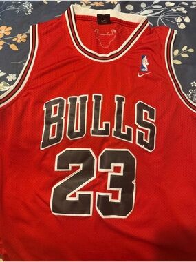 Vintage Michael Jordan Nike Red Chicago Bulls #23 Basketball Jersey Size Large